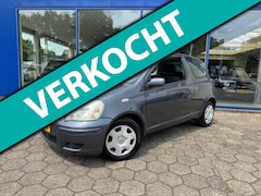 Toyota Yaris - 1.3 VVT-i S-Line APK