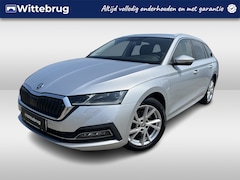 Skoda Octavia Combi - 1.4 TSI 204pk iV PHEV Style DSG Automaat Navigatie / LED verlichting / Wireless App-connec