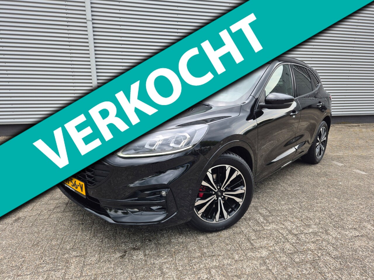 Ford Kuga - 1.5 EcoBoost StxLine, airco,cruise,navigatie/camera.stoel/stuur/achterbank verwarmingparke - AutoWereld.nl