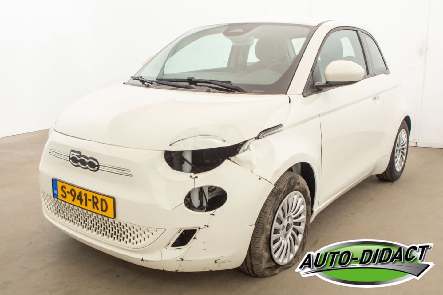 Fiat 500 - Elek 24KWH 10.336 km - AutoWereld.nl
