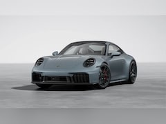 Porsche 911 - Carrera GTS
