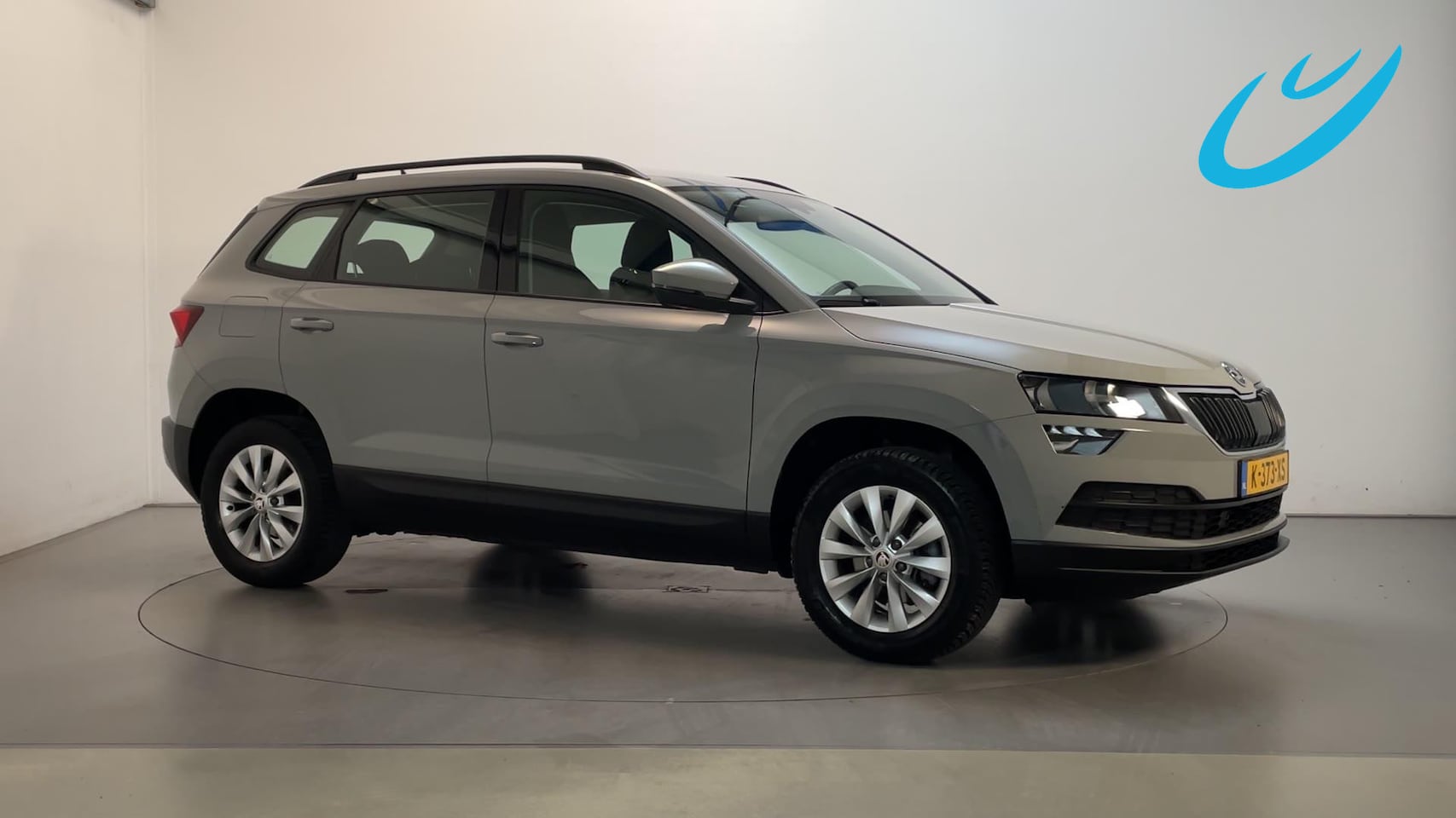Skoda Karoq - 1.5 TSI 150pk DSG ACT Business Edition Navigatie Parkeersensoren DAB+ - AutoWereld.nl