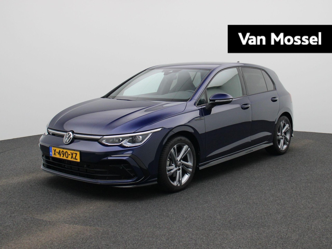 Volkswagen Golf - 1.5 eTSI R-Line 150 PK | Automaat | Climatronic | Navigatie | Apple Carplay | Adaptieve Cr - AutoWereld.nl