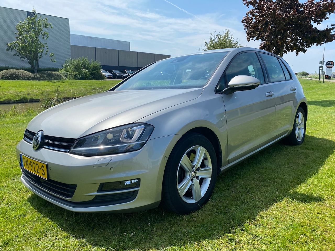 Volkswagen Golf - 2013 * 1.4 TSI Highline * AUTOMAAT * NAV * LMV * - AutoWereld.nl