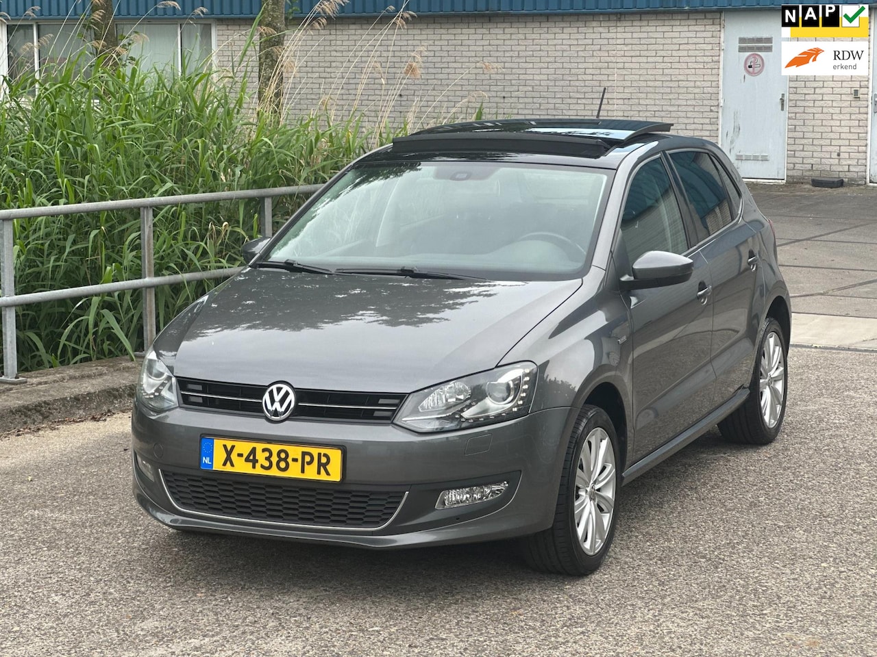 Volkswagen Polo - 1.2 TSI BlueMotion Highline Edition!Pano!PDC!Stoelverwarming - AutoWereld.nl
