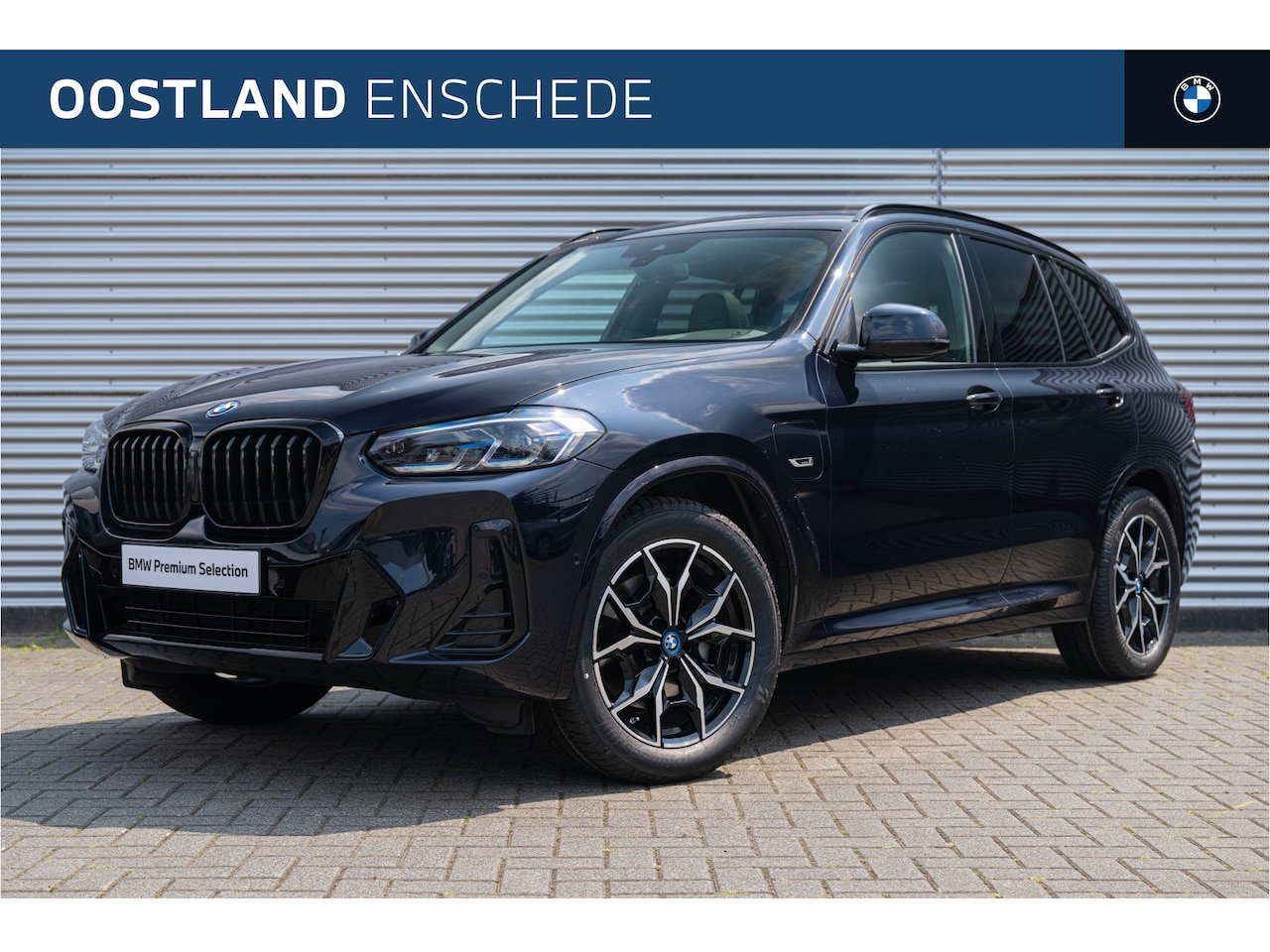 BMW X3 - xDrive30e High Executive M Sport Automaat / Panoramadak / Laserlight / Sportstoelen / Acht - AutoWereld.nl