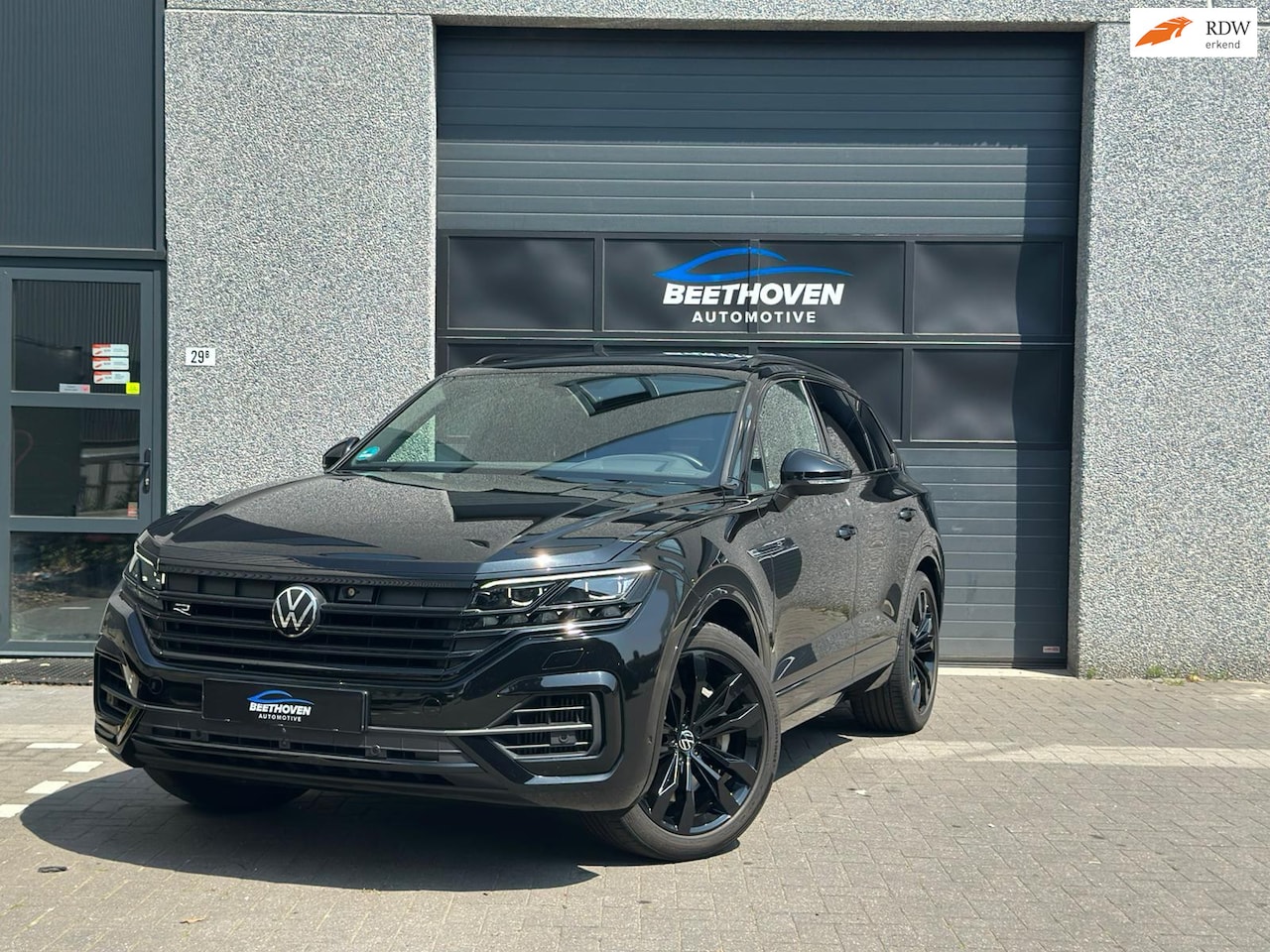 Volkswagen Touareg - 3.0 TSi eHybrid 4MOTION R 3.0 TSi eHybrid 4MOTION R - AutoWereld.nl