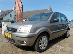 Ford Fusion - 1.4-16V Luxury, TREKHAAK/VELOURS BEKLEDING