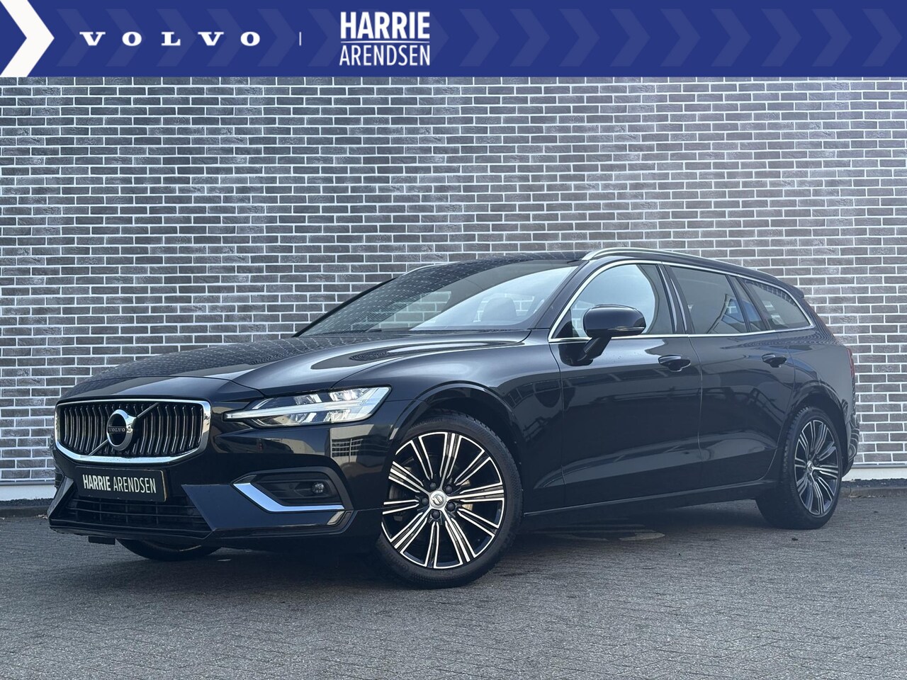 Volvo V60 - 2.0 B3 Inscription | Adaptieve Cruise Control | Parkeercamera | Dodehoek Detectie | Stoel- - AutoWereld.nl