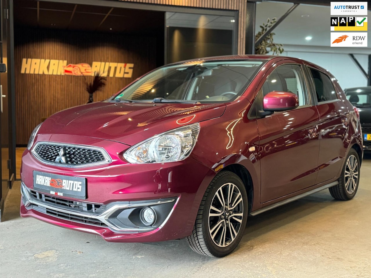 Mitsubishi Space Star - 1.2 Life Automaat | Carplay | Stoelverw. | Led - AutoWereld.nl