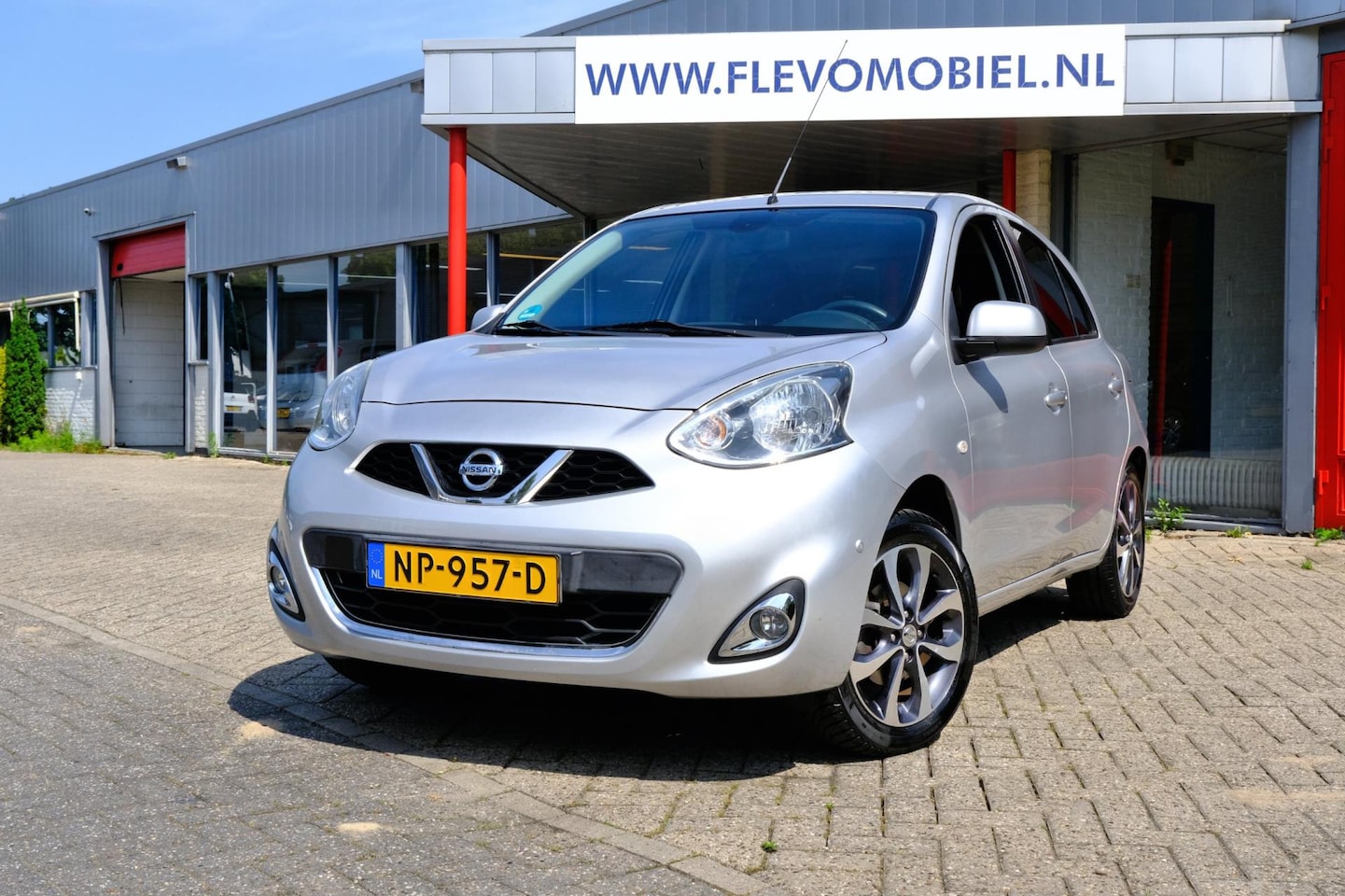 Nissan Micra - 1.2 Connect Edition N-TEC 5-drs Clima|Cruise|LMV|PDC - AutoWereld.nl