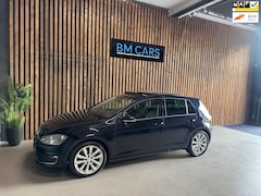 Volkswagen Golf - 1.4 TSI ACT Highline AUTOMAAT, Camera, Panodak