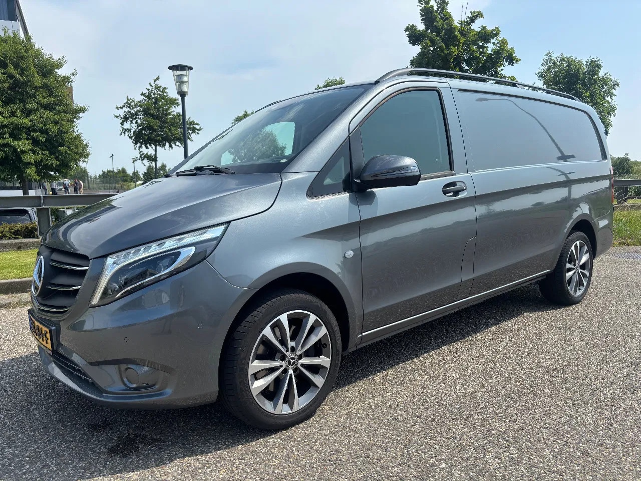 Mercedes-Benz Vito - 119CDI L2H1 Automaat Airco Navi Cruisecontrol Eerste Eigenaar - AutoWereld.nl