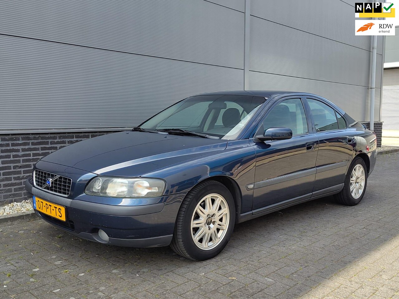 Volvo S60 - 2.4 Bi-Fuel - Youngtimer - Automaat - NAP - APK tot 13-12-2025 - AutoWereld.nl