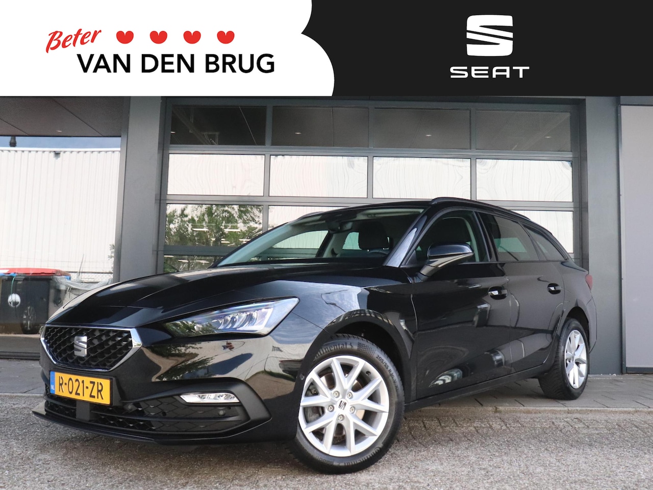 Seat Leon Sportstourer - 1.0 TSI 110pk Style Business Intense | Achteruitrijcamera | Apple Carplay/Android Auto | A - AutoWereld.nl