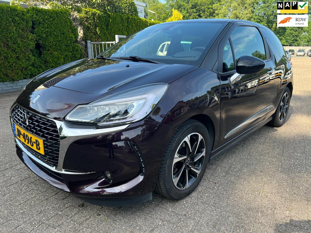DS 3 - 1.2 PureTech So Chic ECC NAVI LED LMV NAP - AutoWereld.nl