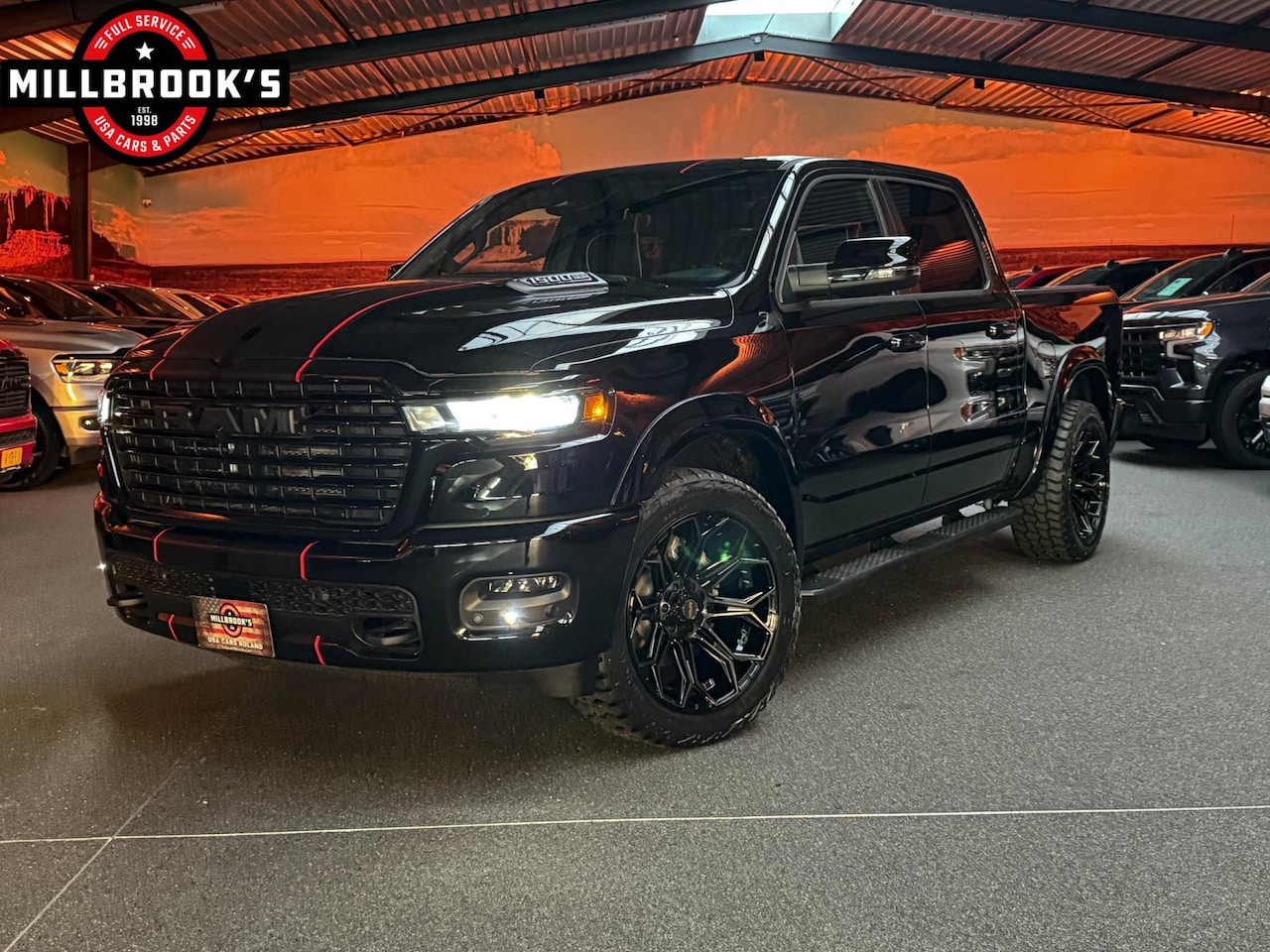 Dodge Ram 1500 - Laramie Sport Hurricane, BPM VRIJ, Laadbakcover, Panoramadak, Adaptieve Cruise Control!! - AutoWereld.nl