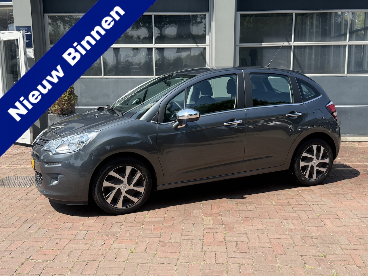 Citroën C3 - 1.2 PureTech Collection Hoge Zit 2015 Km 83.014 Dealer onderhouden !! - AutoWereld.nl