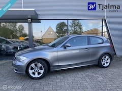 BMW 1-serie - 120i Business Line