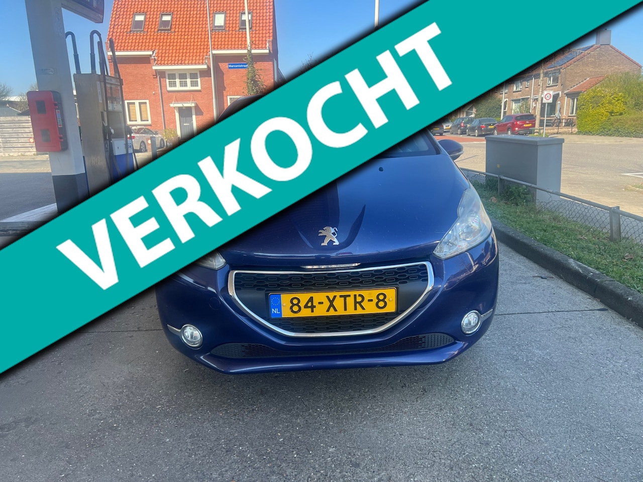 Peugeot 208 - 1.2 VTi Blue Lease NAVI-AIRCO-EL.RAMEN - AutoWereld.nl