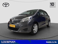 Toyota Yaris - 1.3 VVT-i Aspiration | Navigatie | Camera | LM Velgen |