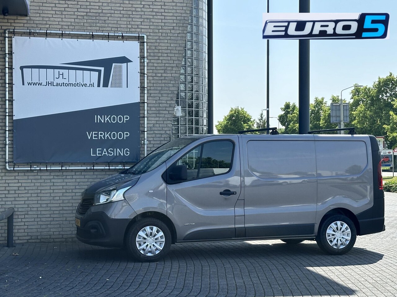 Renault Trafic - 1.6 dCi T27 L1H1 Comfort*A/C*HAAK*NAVI*3-P*CRUISE* - AutoWereld.nl