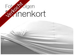 Ford Kuga - 1.5 150pk ST-Line X Panoramadak, Trekhaak en alle pakketten nieuw 50.000,