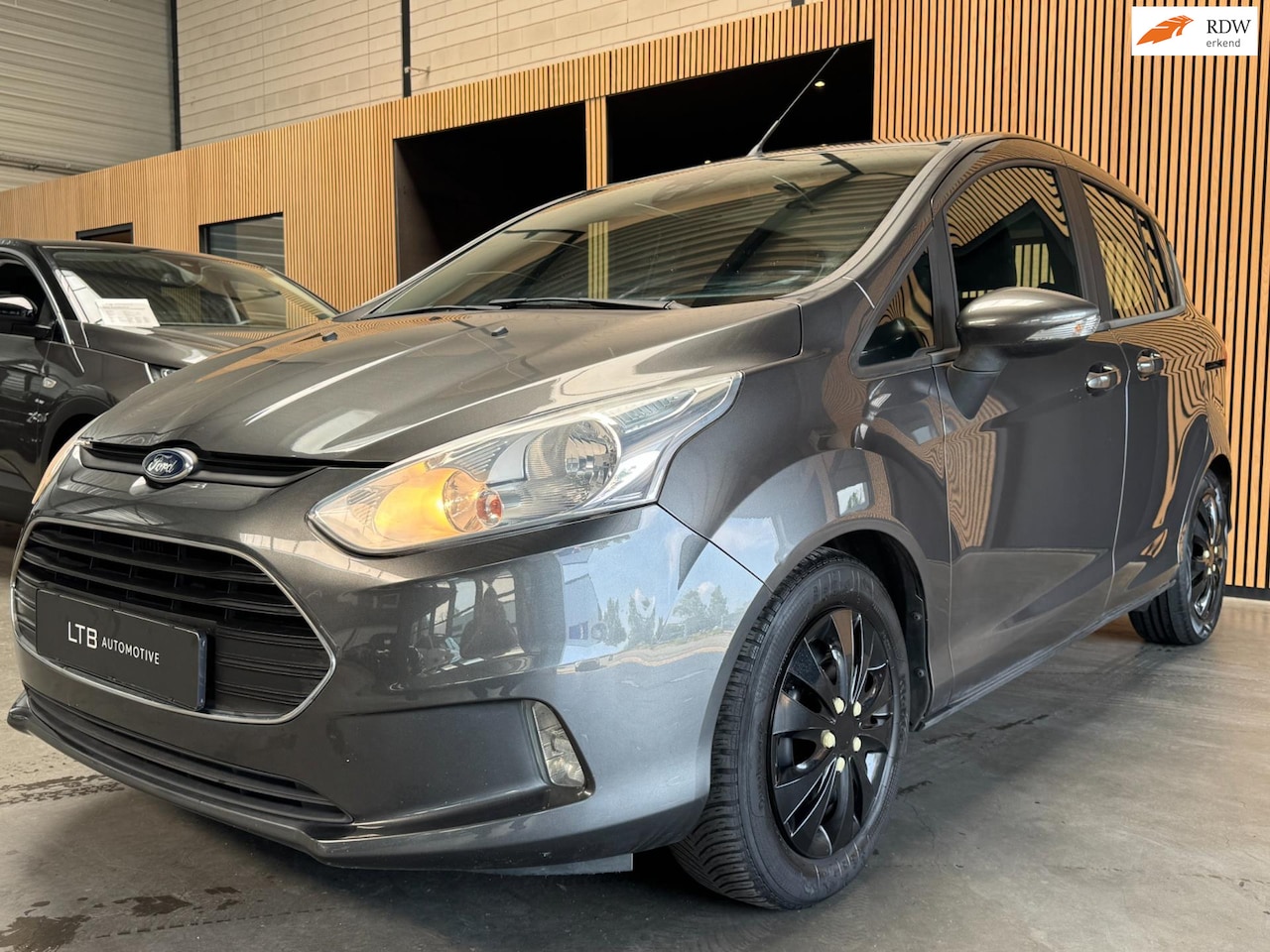 Ford B-Max - 1.0 EcoBoost Style Airco|PDC|NW APK - AutoWereld.nl