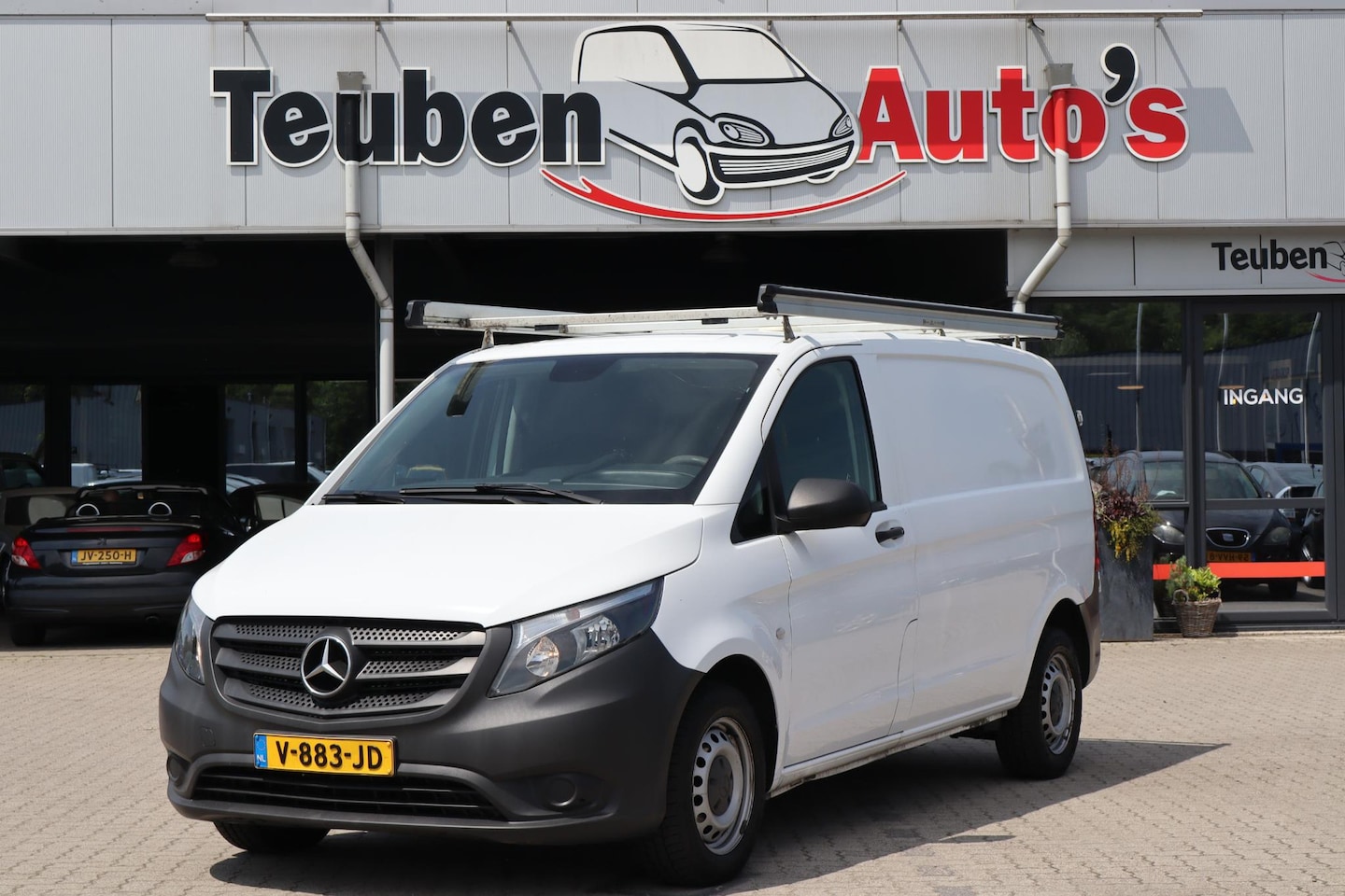 Mercedes-Benz Vito - 114 CDI Lang Trekhaak, Climate control, Rechter zijdeur, Elektrische ramen - AutoWereld.nl