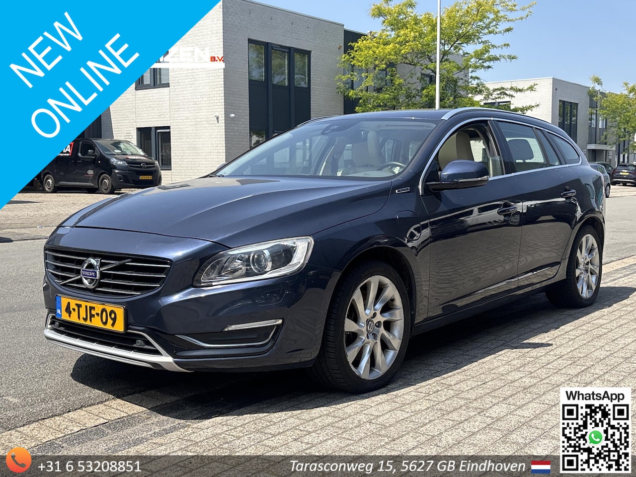 Volvo V60 - 2.4 D6 AWD Plug-In Hybrid Summum Automaat | Pano | Leder | Cruise | Climate | Stoelverwarm - AutoWereld.nl
