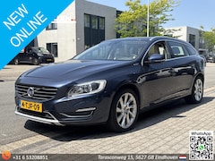 Volvo V60 - 2.4 D6 AWD Plug-In Hybrid Summum Automaat | Pano | Leder | Cruise | Climate | Stoelverwarm