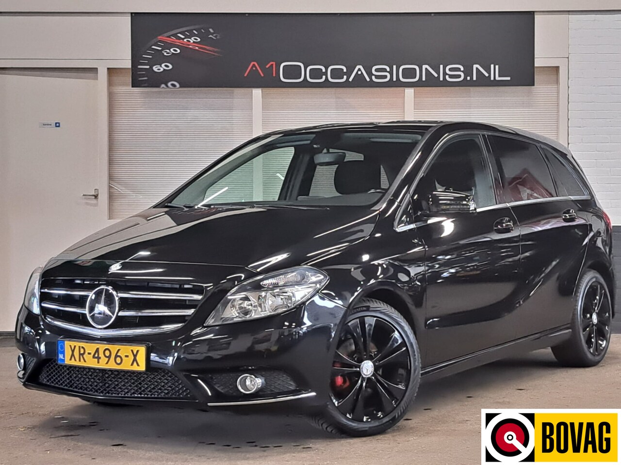 Mercedes-Benz B-klasse - 180 + NAVI + STOELVERWARMING !! - AutoWereld.nl