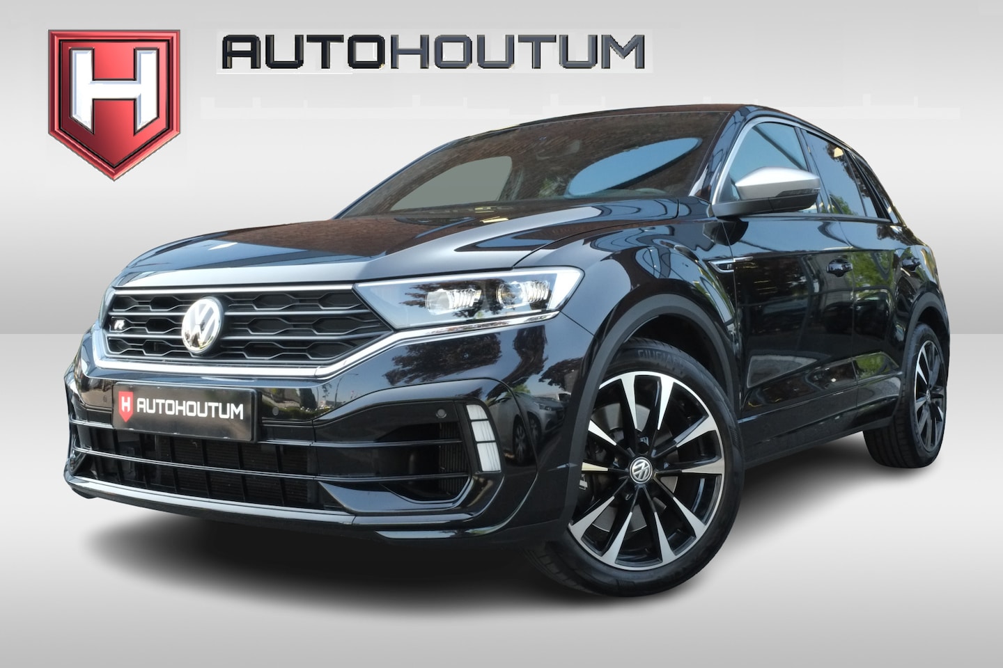 Volkswagen T-Roc - 2.0 TSI 4Motion R Navigatie, Achteruitrijcamera, Virtual cockpit - AutoWereld.nl