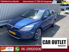 Ford Focus Wagon - 1.6 Trend A/C, CC, Voorruitvw, PDC, LM, Trekh, – Inruil Mogelijk –