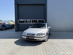 Volvo V70 - 2.4 Automaat Youngtimer