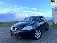 Volkswagen Golf - 1.6 FSI NAP 5D AIRCO TREKHAAK VELGEN APK ELEK.RAMEN