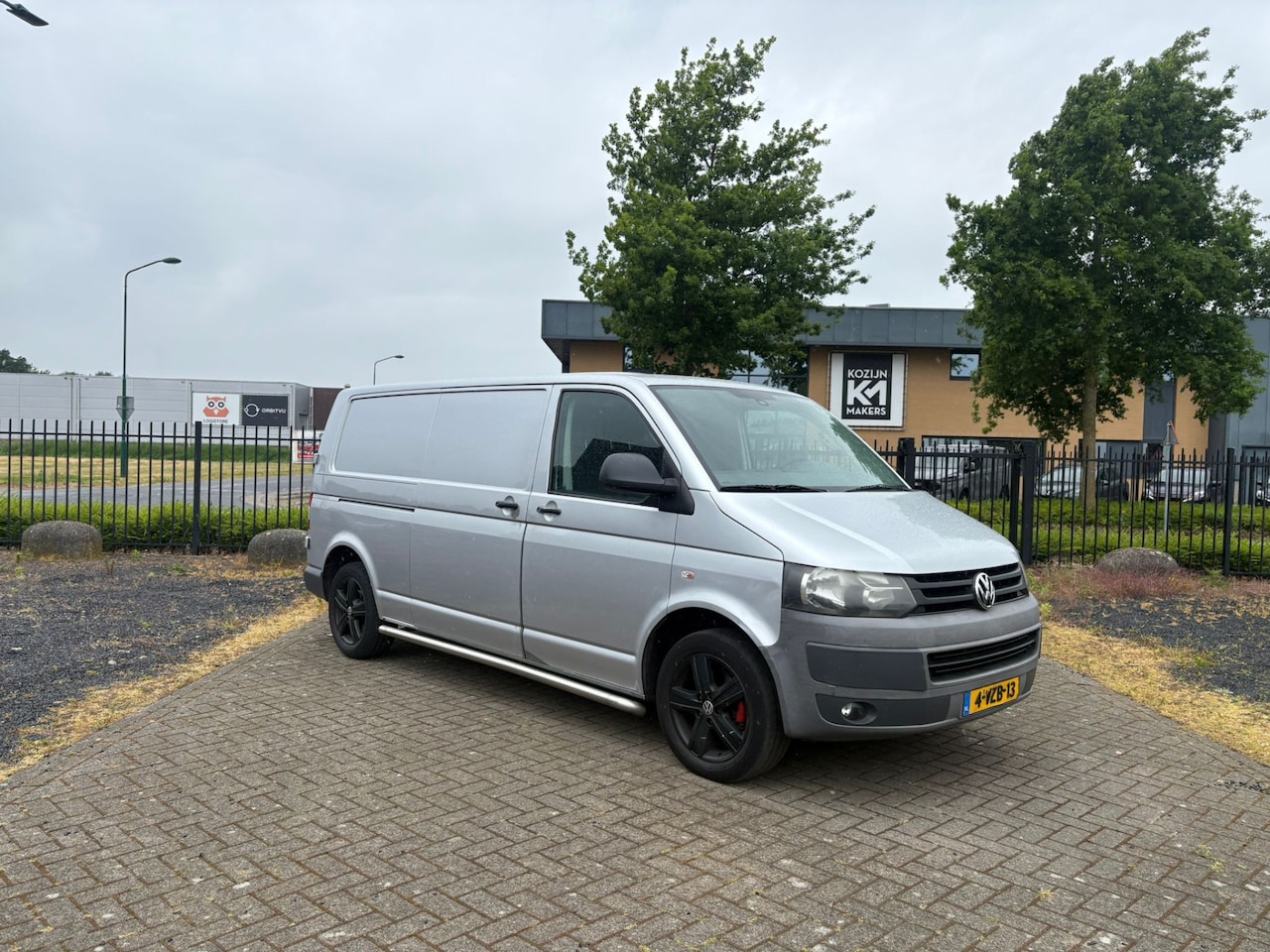 Volkswagen Transporter - 2.0 TDI AIRCO / CRUISE-CONTROL / METALLIC - AutoWereld.nl