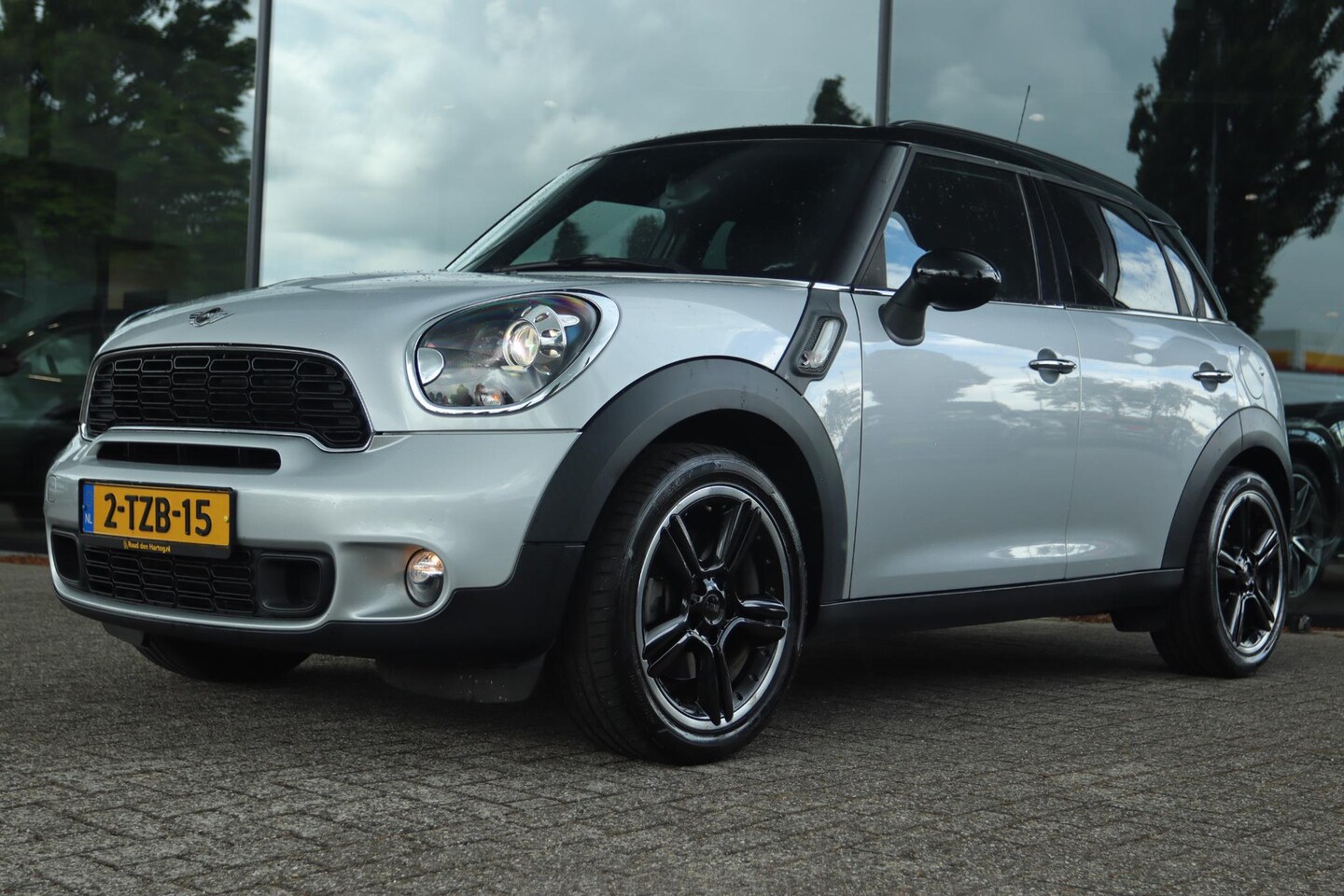 MINI Countryman - MINI 1.6 COOPER S CHAMP EDITION | XENON | NAVI | CRUISE | CLIMATE | PRIVACY - AutoWereld.nl