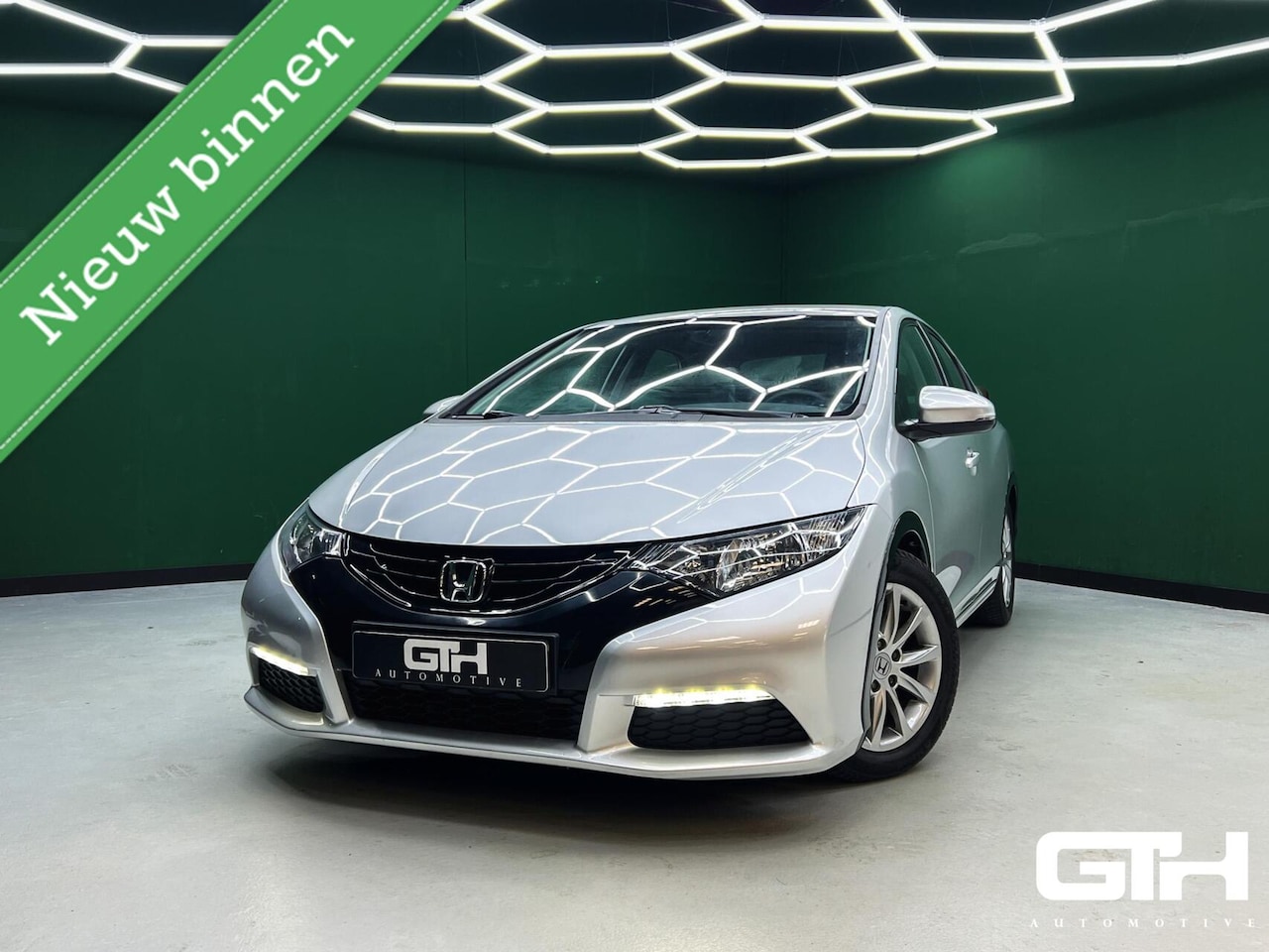 Honda Civic - 1.4 Comfort Carplay | Camera | Cruise | NAP - AutoWereld.nl