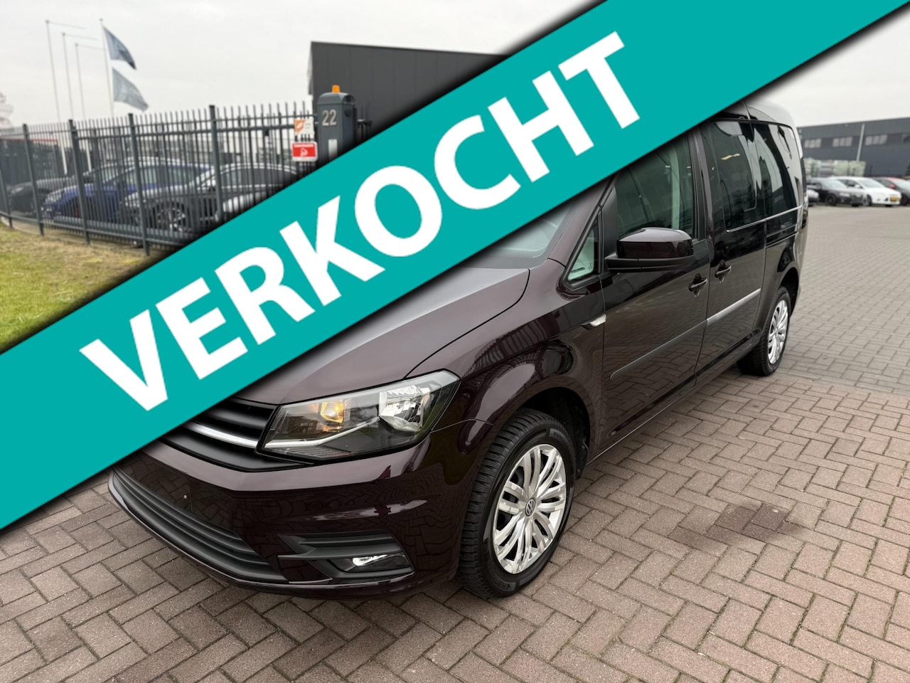 Volkswagen Caddy Maxi - 1.4 TSI 7P Automaat Navi Trekhaak Stoelverwarming 2018 - AutoWereld.nl