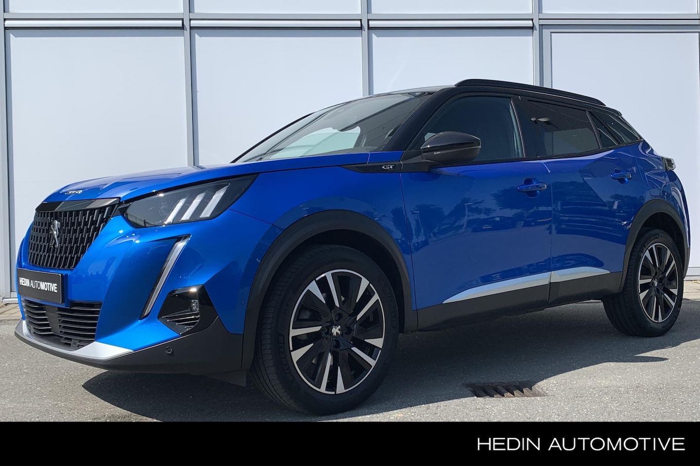 Peugeot 2008 - 1.2 130pk GT Pack AUTOMAAT | 18" LMV | Alcantara | Camera | Parkeersensoren | Full LED | S - AutoWereld.nl