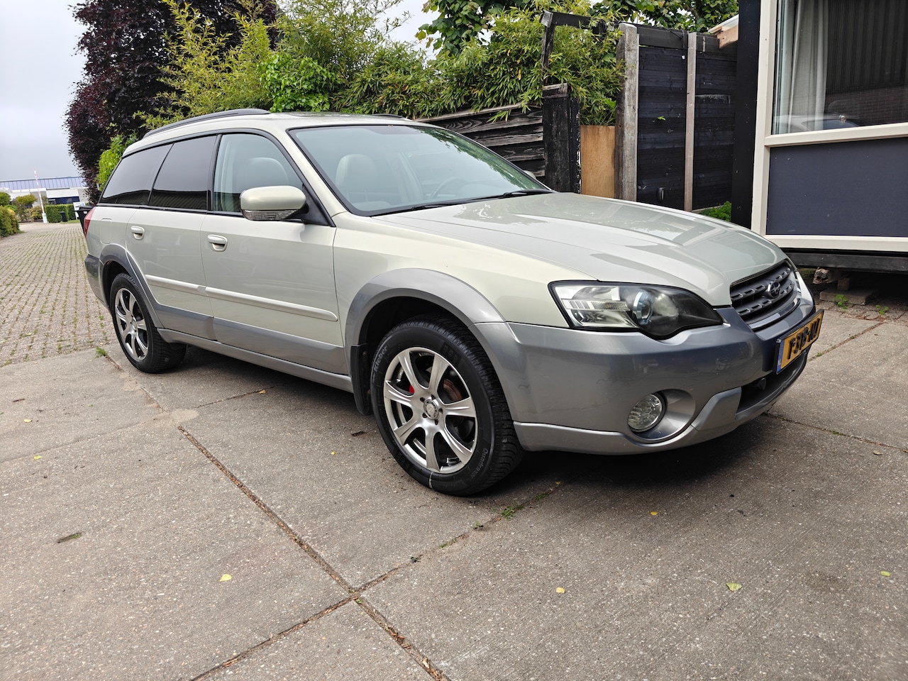 Subaru Outback - 3.0R - AutoWereld.nl
