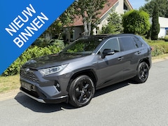 Toyota RAV4 - 2.5 VVT-i Hybrid Bi-Tone 218PK Pano•Trekhaak