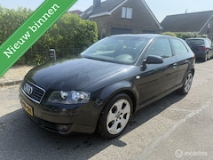 Audi A3 - 2.0 FSI Attraction Pro Line