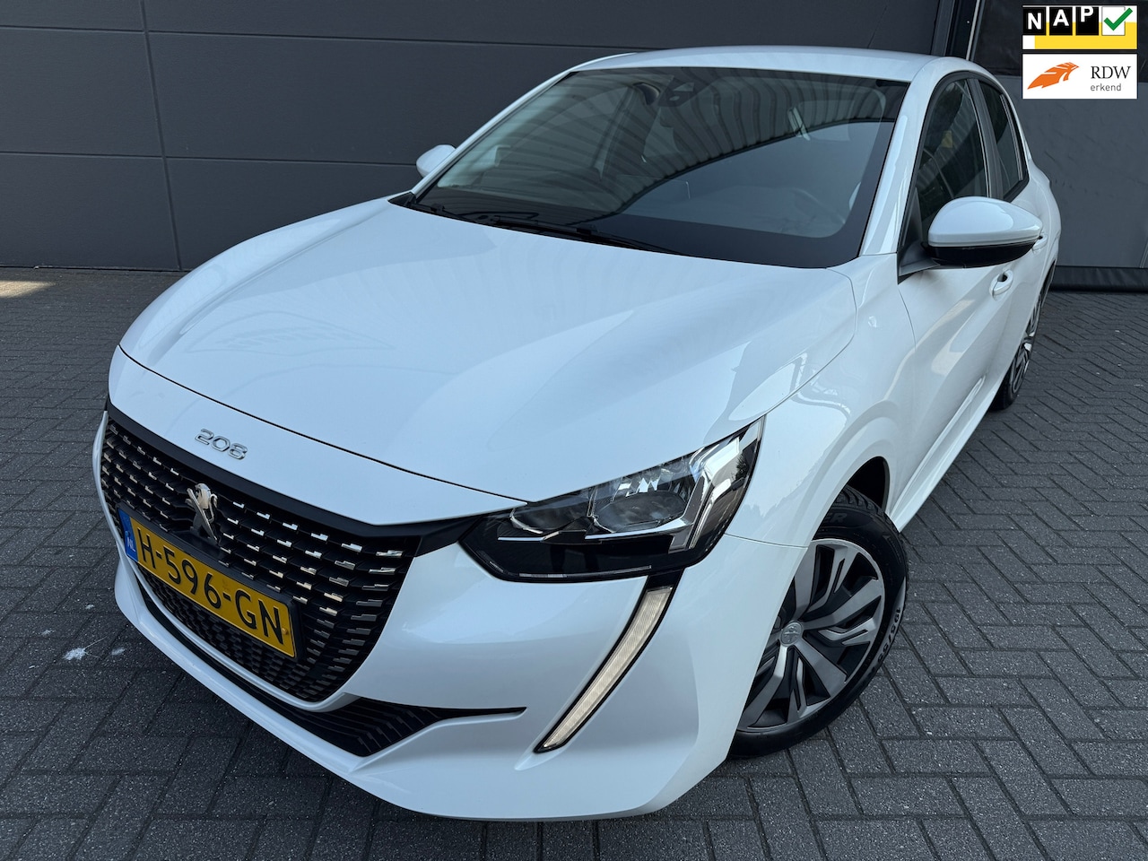 Peugeot 208 - 1.2 PureTech Signature*CAR PLAYE*NAVI*CRUISE*AIRCO*PARK SENSOREN*REGEN SENSOREN - AutoWereld.nl