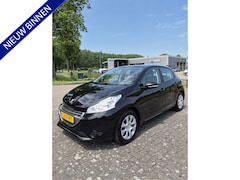 Peugeot 208 - 1.0 VTi Access 5-drs Airco Radio/Cd Elektr.ramen lage kilometerstand