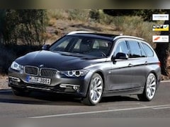 BMW 3-serie Touring - 320i B48M F31 Trekhaak Automaat Apple CarPlay Navi Pro Cruise Control NAP NEW APK LED