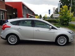 Ford Focus - 1.6 EcoBoost Ecc Cruise Trekhaak 17"Vlg