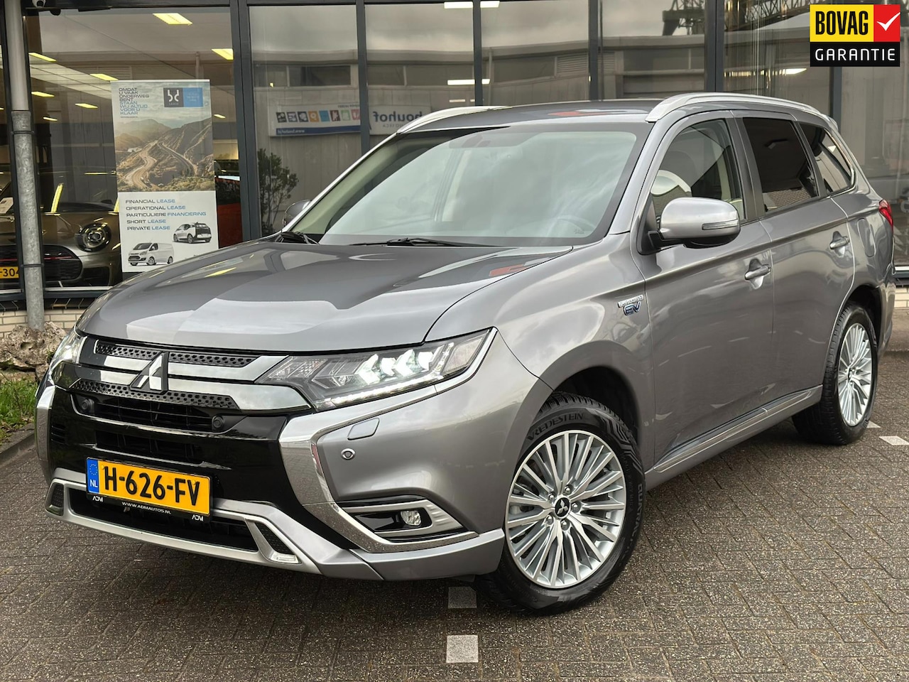 Mitsubishi Outlander - 2.4 PHEV Intense 2.4 PHEV Intense - AutoWereld.nl