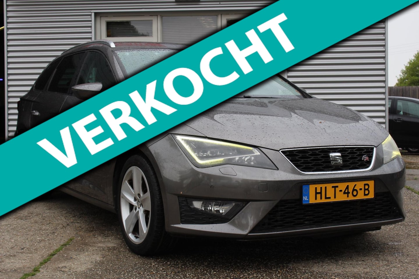 Seat Leon ST - 1.8 TSI FR Business 1.8 TSI FR Business, Automaat, climate-control, lederinterieur, navigatie, nieuwe distribu - AutoWereld.nl